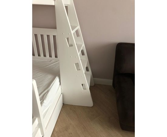 Двухъярусная кровать из массива сосны Масандра, КОД:33998, images №3, magsale.ru Двухъярусная кровать из массива сосны Масандра, КОД:33998, images №3, magsale.ru